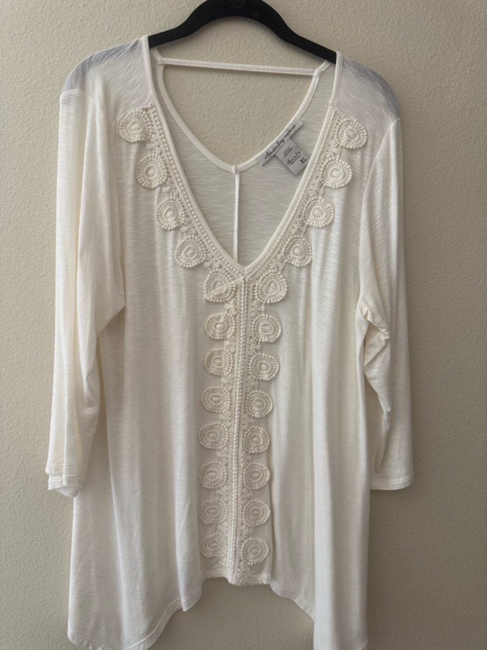 American Rag Women's Long Sleeve V Neck Ivory Cream Top Size XL